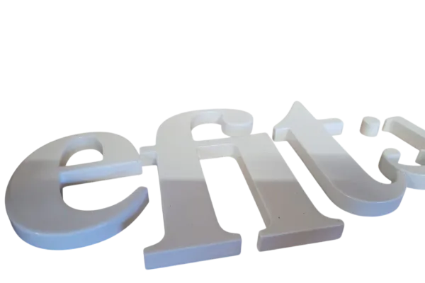 Enseigne lettrage Efit en volume